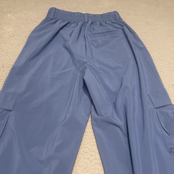 Aerie OFFLINE BY AERIE NYLON CARGO PANT Color Blue Size XS /Long - Picture 6 of 8